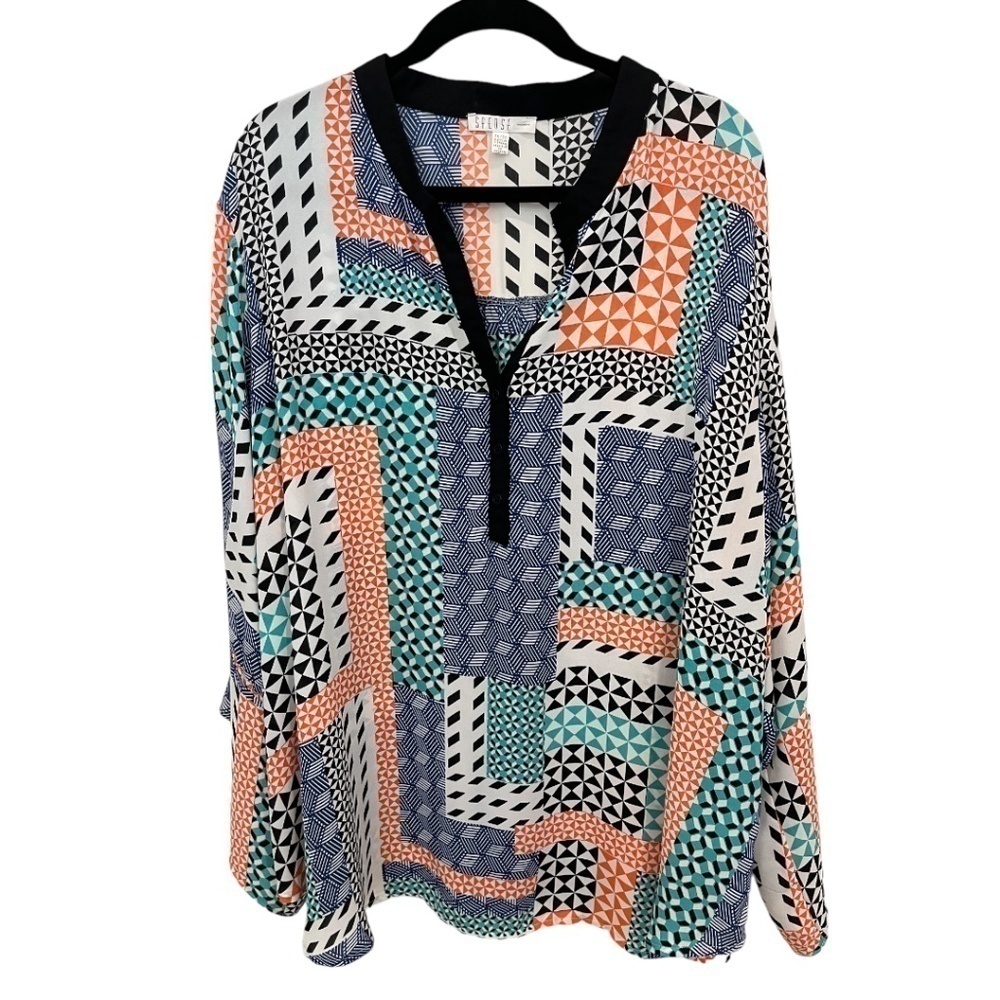 Spense Woman Plus Size Bell Sleeve V Neck Lightweight Blouse Size 3X
